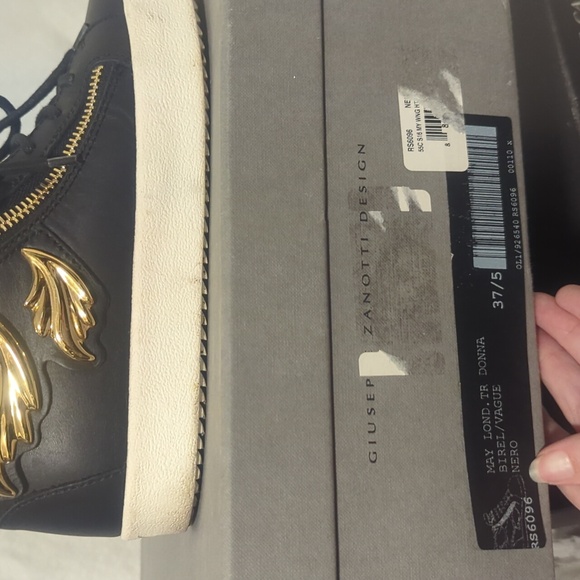 Giuseppe Zanotti Cruel wing gold sneakers - Picture 10 of 12